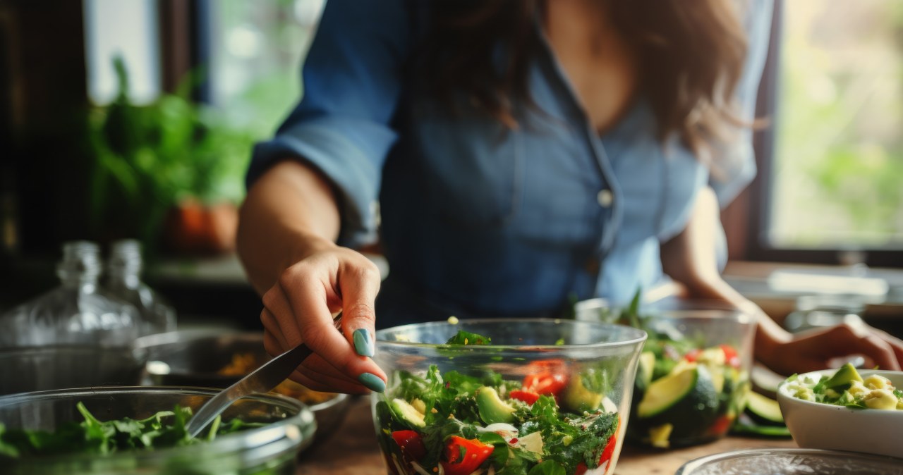 Uważne jedzenie i więcej błonnika. Trendy żywieniowe w 2026 roku