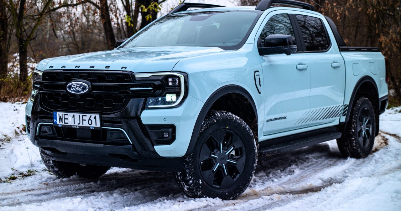 Ford Ranger PHEV ma na pace prawdziwy "game changer". Zapomnijcie o dieslu
