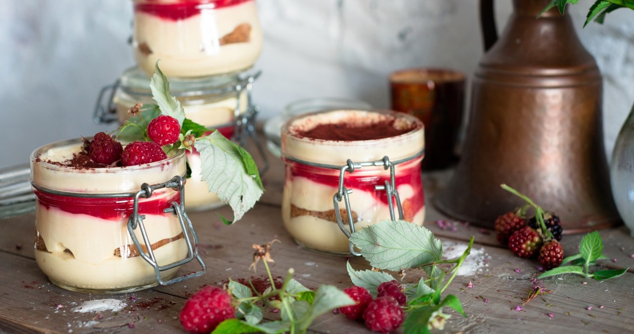 Tiramisu w tej wersji to wspomnienie lata. Uwielbiam je zimą