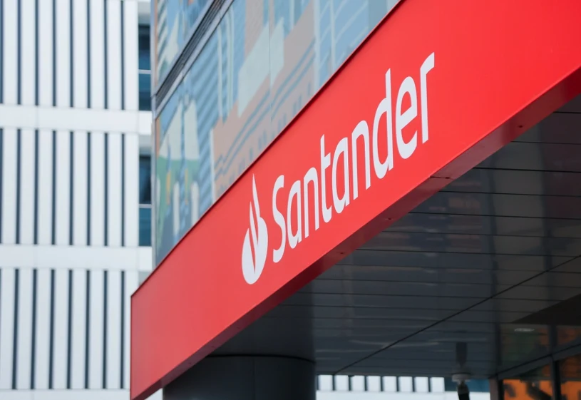 Santander Bank Polska zmieni nazwę. Wiadomo, co z klientami i ich umowami