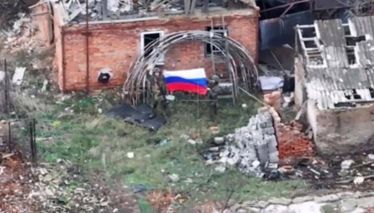 Rosjanie zyskują przewagę na froncie. Największe postępy od roku