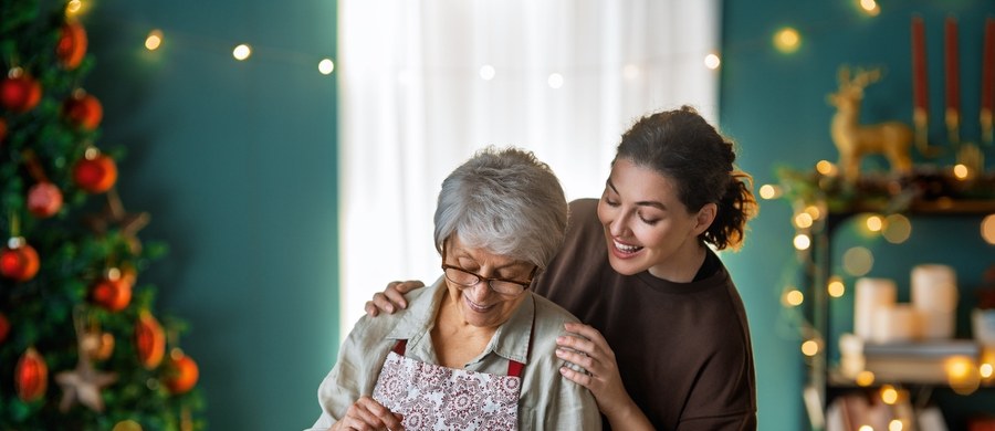 Święta Bożego Narodzenia kojarzą się często z przejedzeniem, uczuciem ciężkości i wyrzutami sumienia. Nie musi tak być. Tradycyjne dania wigilijne można skomponować tak, by wspierały zdrowie serca, mózgu i układu trawiennego. 