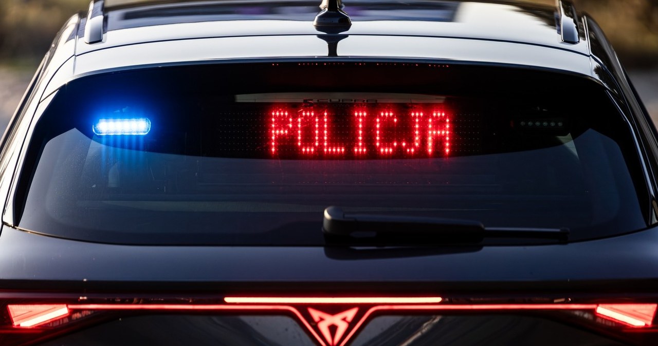 Tak dziś wygląda nieoznakowany radiowóz. Wielu kierowców go nie rozpoznaje