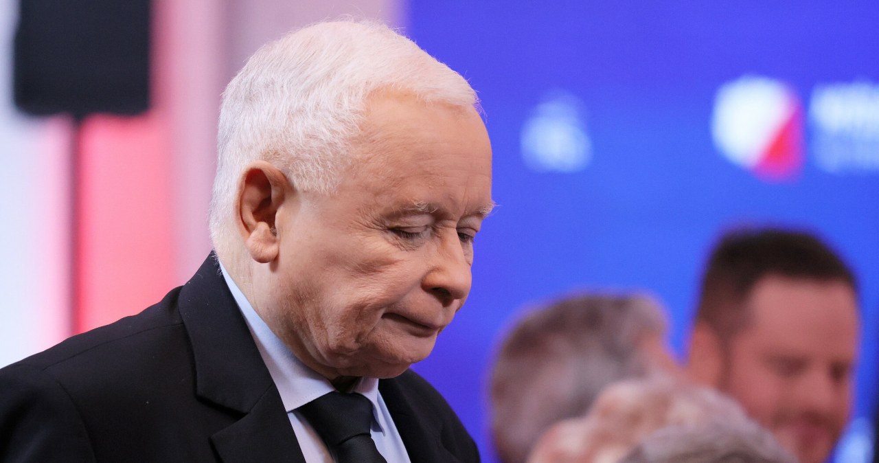 wiadomości,aktualności,Interia Cyrograf Jarosława Kaczyńskiego. Czy sprzeda duszę za władzę? [OPINIA]