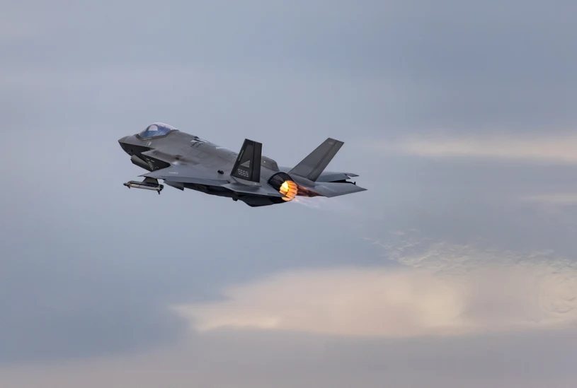 Polska poderwała myśliwce. Pilny komunikat Dowództwa Operacyjnego RSZ