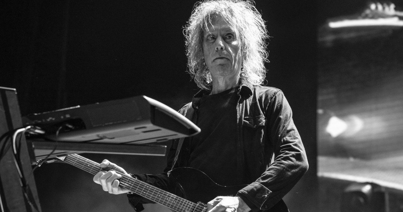 Perry Bamonte nie żyje. "Odszedł po krótkiej chorobie w okresie świąt"