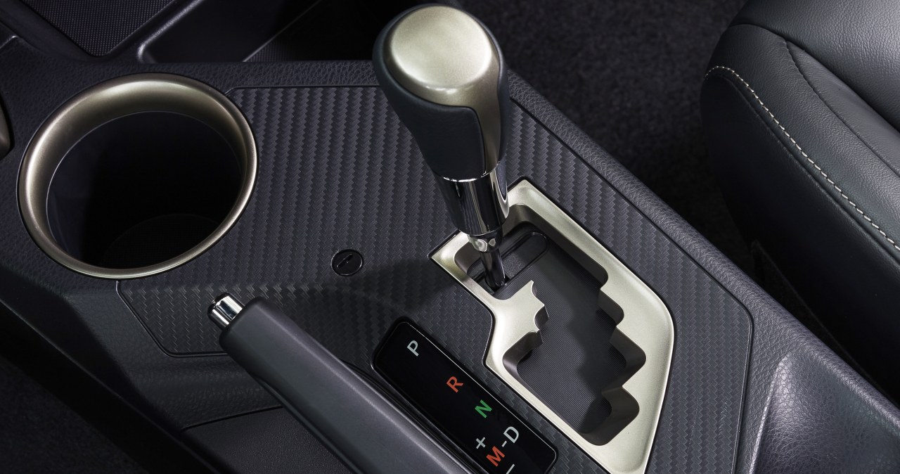 Właściciele Toyot pozywają koncern. Spór o automatyczne skrzynie biegów