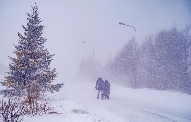 Potężna śnieżyca w Szwecji zbiera żniwo. Są ofiary śmiertelne
