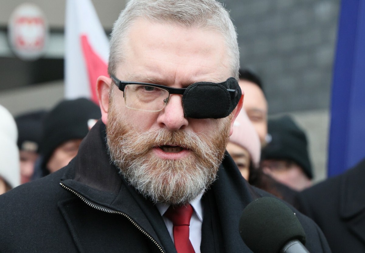 Grzegorz Braun usłyszy zarzuty ws. lekarki z Oleśnicy. Wyznaczono termin