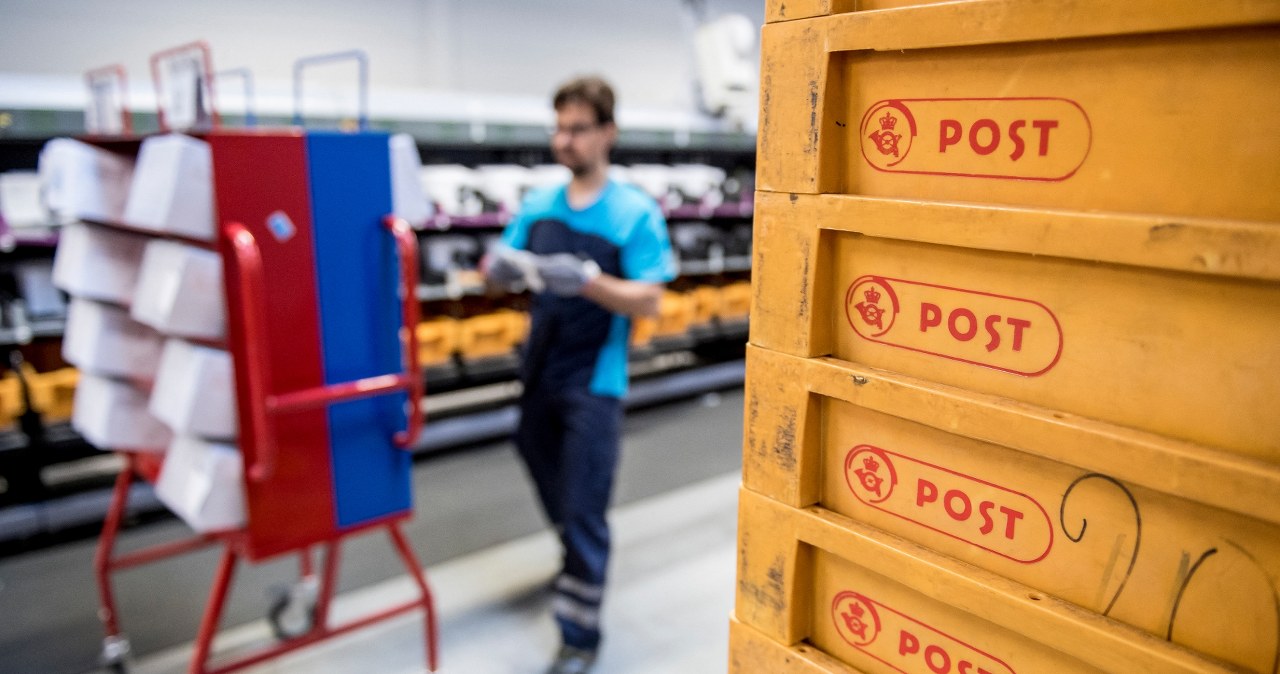 Od 1 stycznia kończą z tradycyjnymi listami. W Polsce rewolucja się zbliża