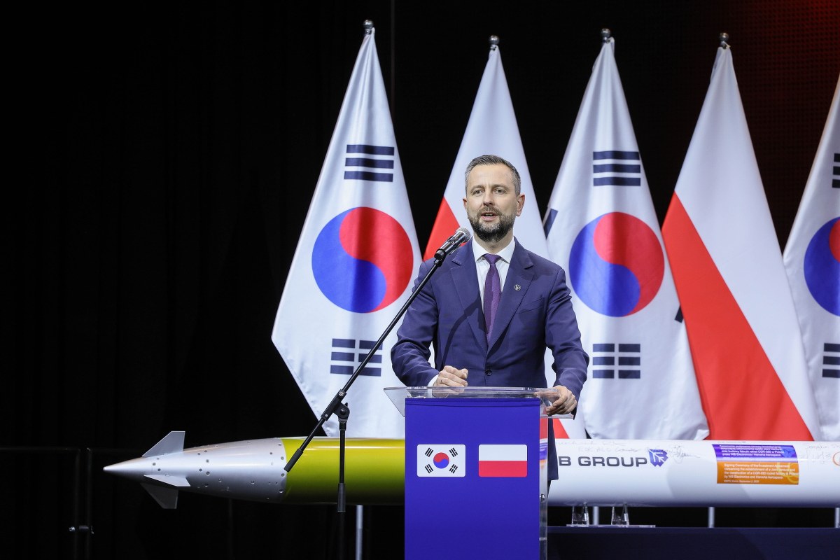 Umowa na produkcję tysięcy rakiet podpisana. "To wydawało się niemożliwe"