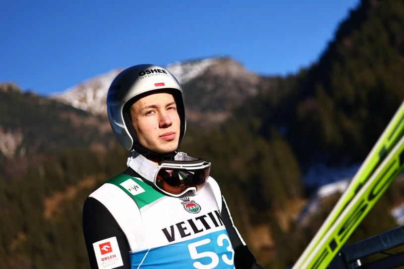 Debiut 18-latka zaskoczył wszystkich, Tomasiak lepszy od legend