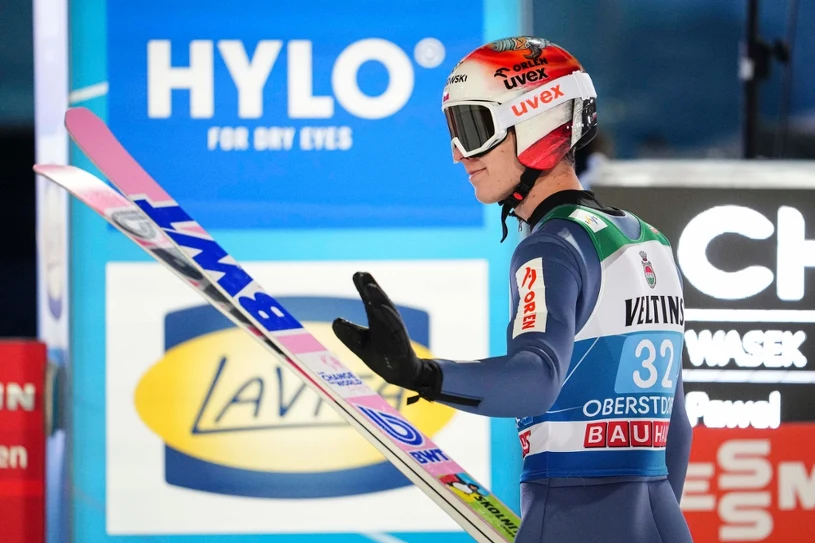 Wąsek najlepszym polskim skoczkiem tego roku. Wyglądał na zrezygnowanego