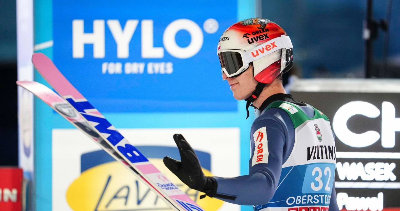 Wąsek najlepszym polskim skoczkiem tego roku. Wyglądał na zrezygnowanego