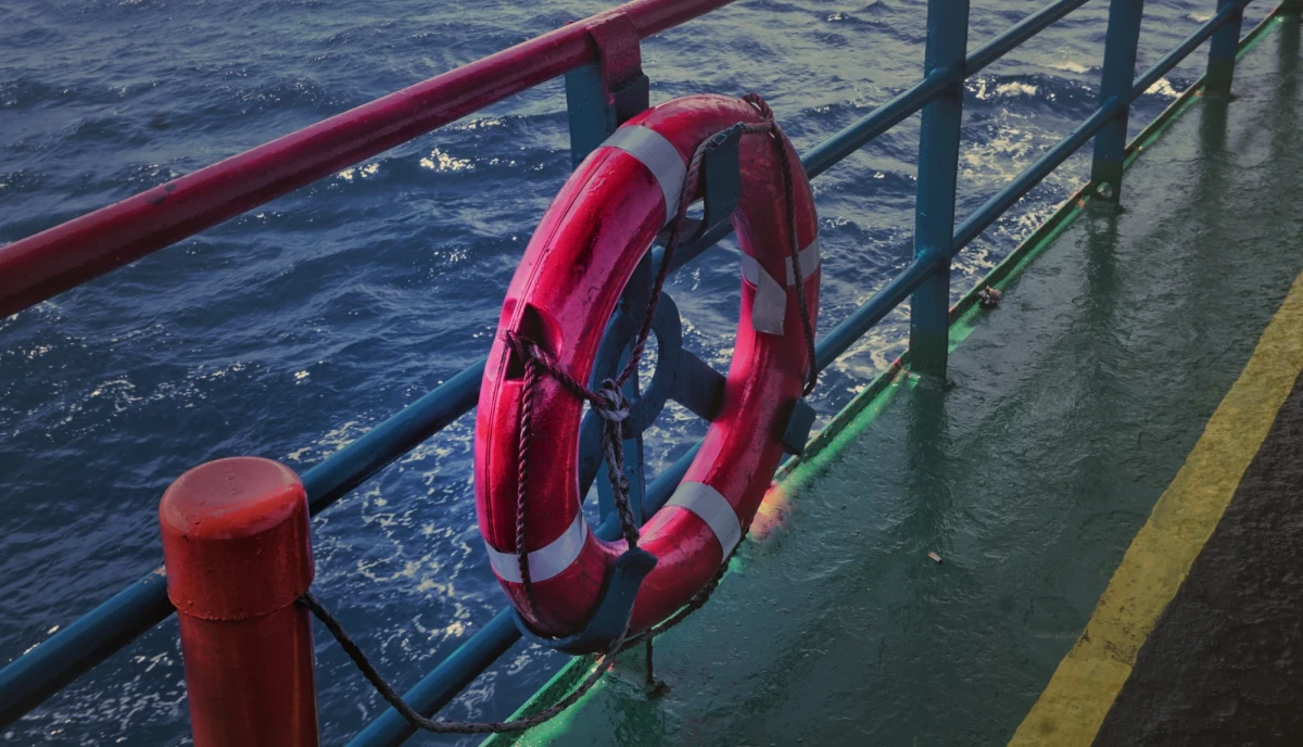 Dziewięciu członków załogi gazowca CGAS Satrurn, którzy zostali uprowadzeni przez piratów u wybrzeży Gwinei Równikowej w Afryce, jest już na wolności. Wśród nich jest polski obywatel – przekazał reporter RMF FM Mateusz Chłystun. Informację potwierdził naszemu dziennikarzowi duński armator, który zarządza statkiem. 