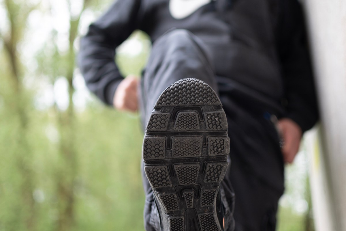 Kopnął 90-latkę w twarz i okradł. Brutalny atak we Wrocławiu