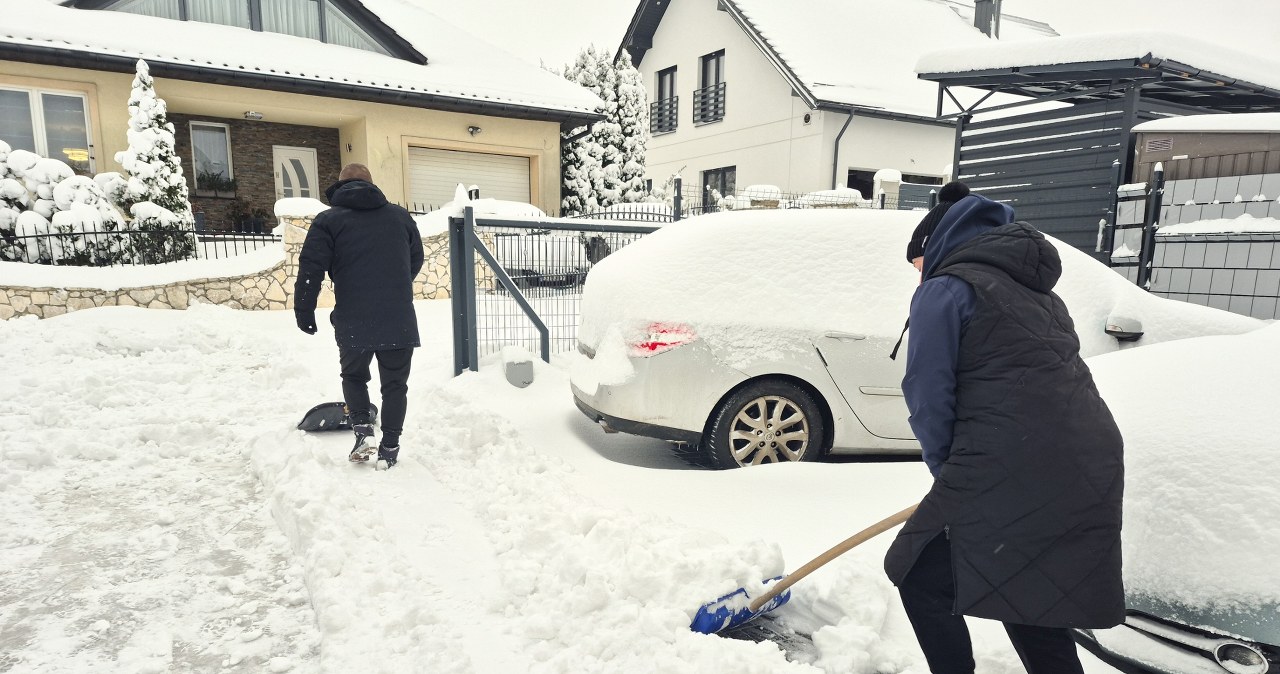 Zima przyszła, sąsiedzi się spierają. Kto musi odśnieżać granicę?