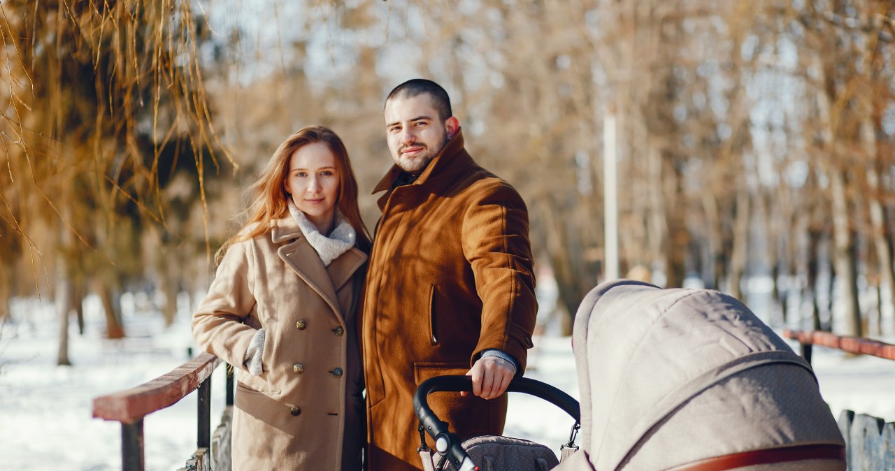 Brzmią nietypowo, ale niosą przesłanie. Zaskakujące imiona dzieci w 2025