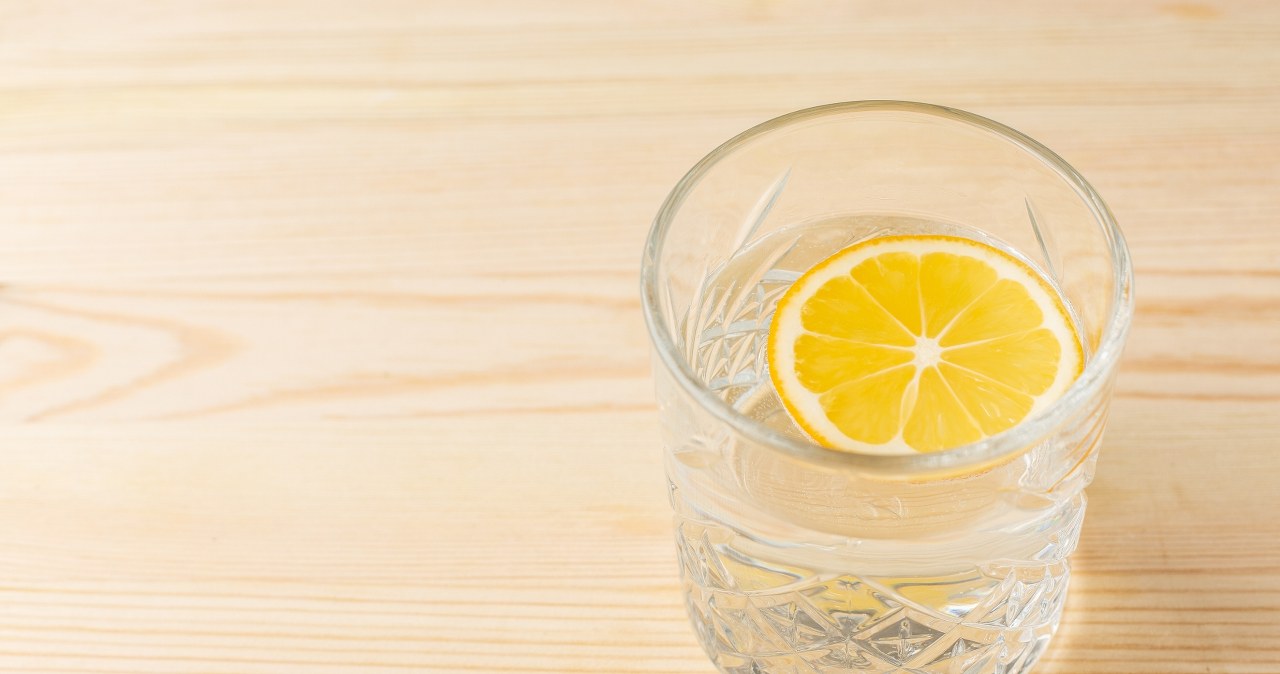 Trzy oczyszczające napoje: Przyniosą ulgę po sylwestrowym szaleństwie