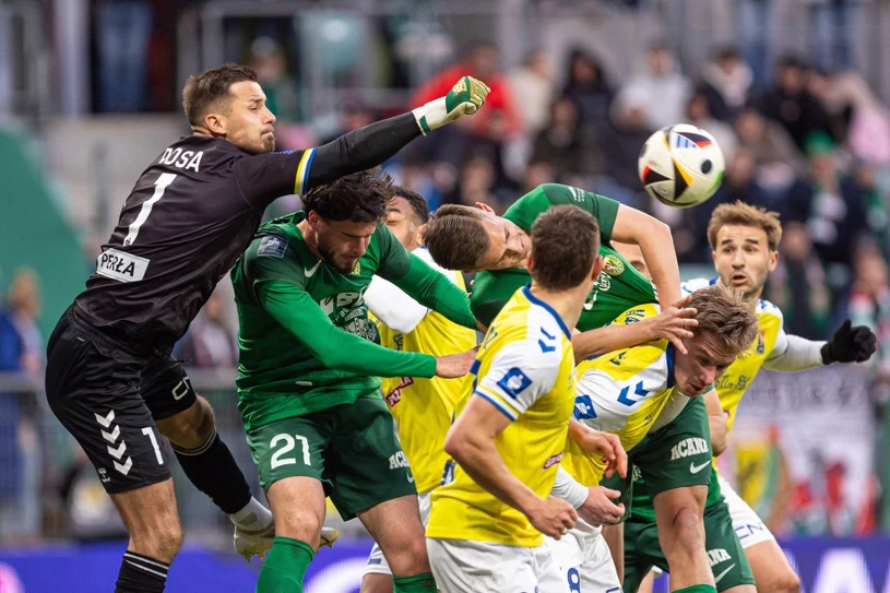 Nagłe wieści z Azerbejdżanu. Pożegnano polskiego bramkarza. To koniec