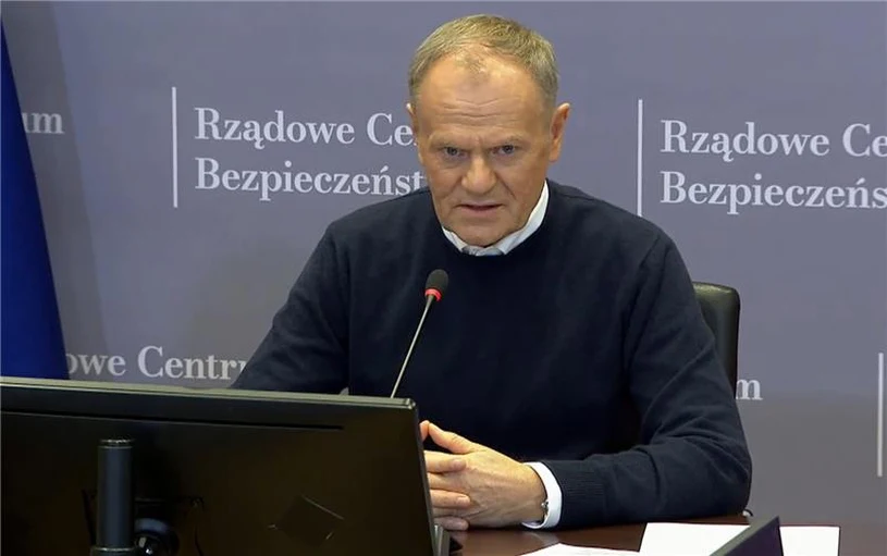 "Przykazanie numer jeden". Donald Tusk na sztabie kryzysowym