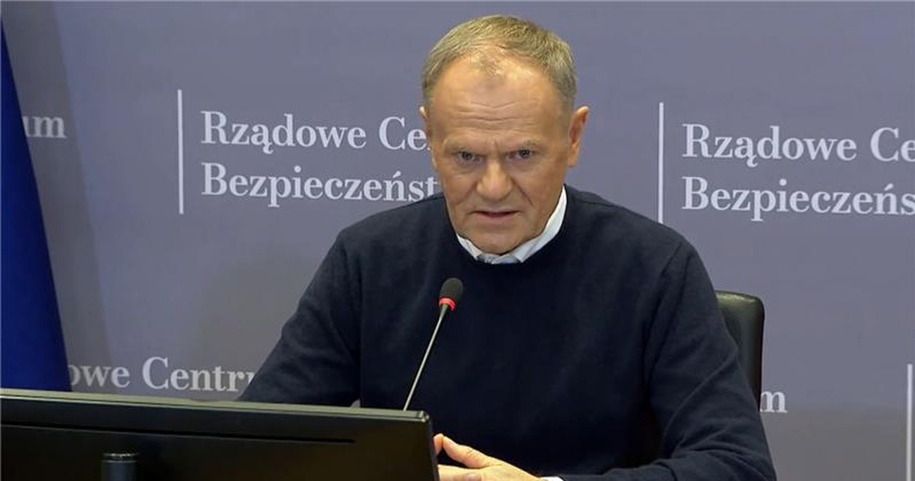 "Przykazanie numer jeden". Donald Tusk na sztabie kryzysowym