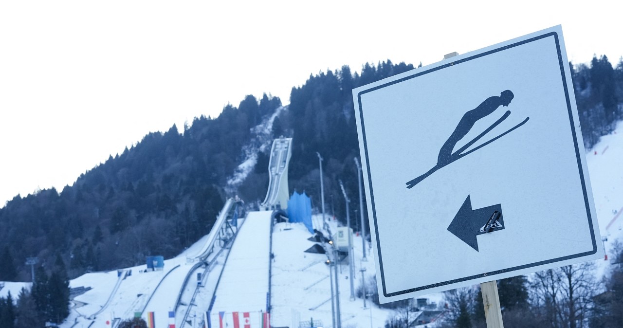 Koszmarnie miła rodzinka. Tak wyglądają dzisiaj skoki narciarskie