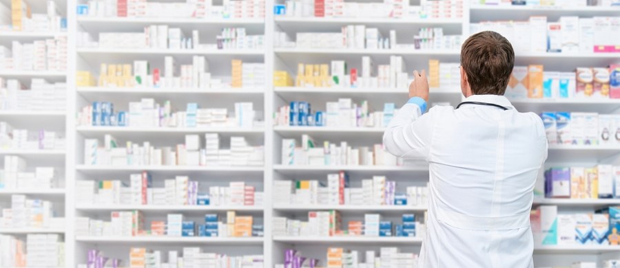 Nowe leki dla pacjentów z osteoporozą i z astmą są na nowej liście leków refundowanych. Wykaz wszedł w życie wraz z początkiem stycznia. Komentarze na temat nowej listy refundacyjnej zebrał dziennikarz RMF FM Michał Dobrołowicz.