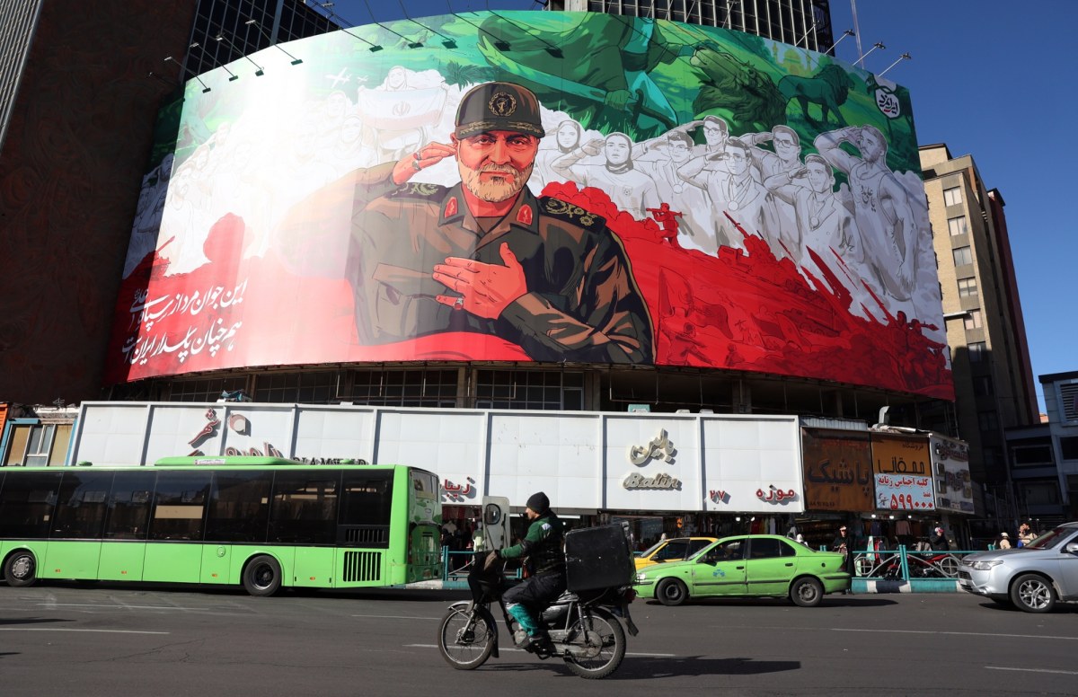 ​Protesty rozlewają się na cały Iran. Giną ludzie