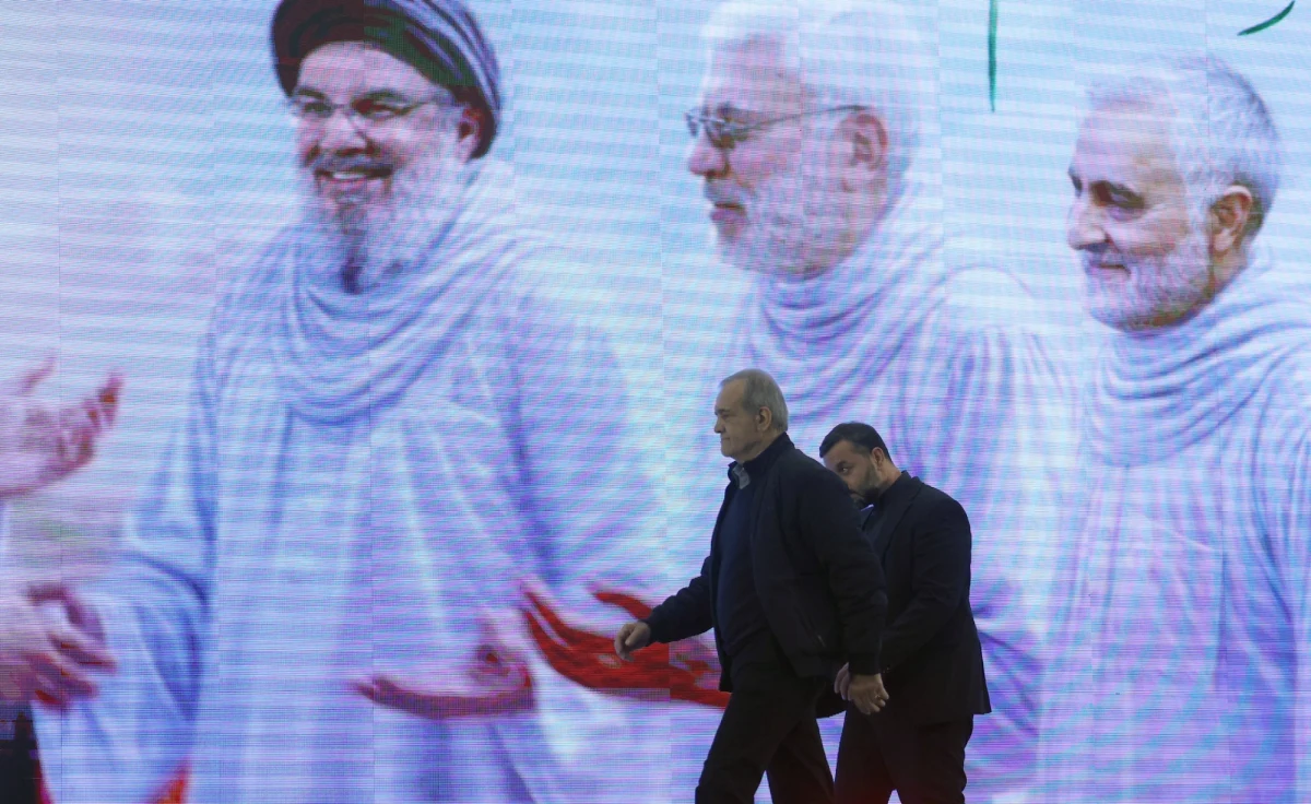 W Iranie narasta niepokój społeczny. Fala protestów, która rozpoczęła się od niezadowolenia sklepikarzy z Wielkiego Bazaru w Teheranie, rozszerza się na kolejne miasta i środowiska. Sytuacja jest napięta, a eksperci ostrzegają: destabilizacja Iranu leży w interesie zarówno Izraela, jak i Stanów Zjednoczonych. Czy jednak kraj ten stoi na progu rewolucji, czy też twardy aparat władzy znów zdusi bunt w zarodku? O przyszłości Iranu i możliwych scenariuszach rozmawialiśmy w internetowym Radiu RMF24 z ekspertem ds. Bliskiego Wschodu, Marcinem Krzyżanowskim.