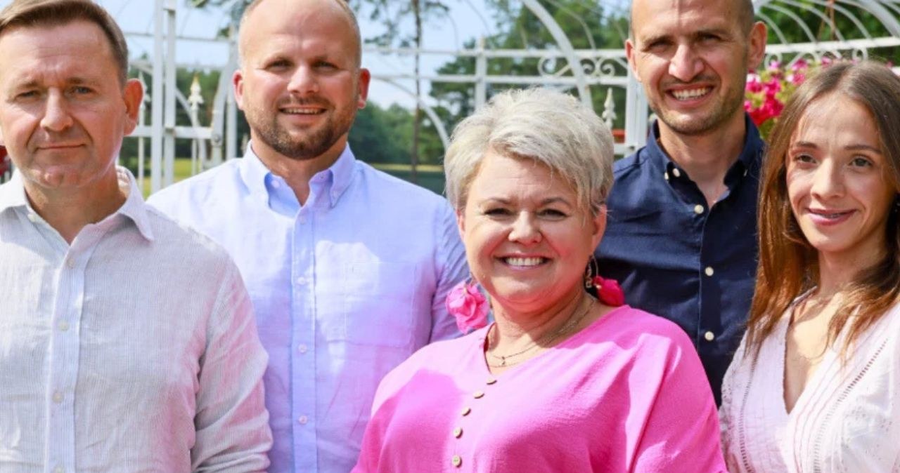 Wspólna impreza uczestników "Rolnika". Ich zdjęcie wywołało poruszenie