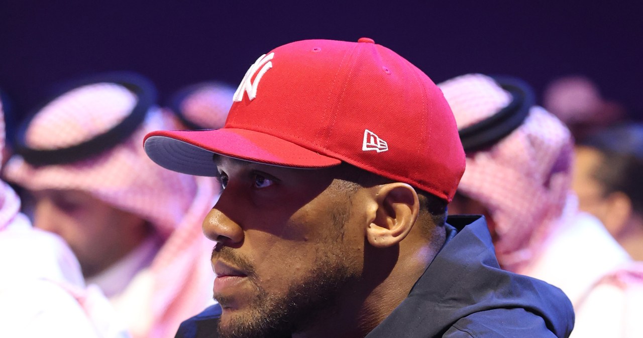 Joshua wrócił do Anglii, a teraz takie doniesienia. Jest potwierdzenie