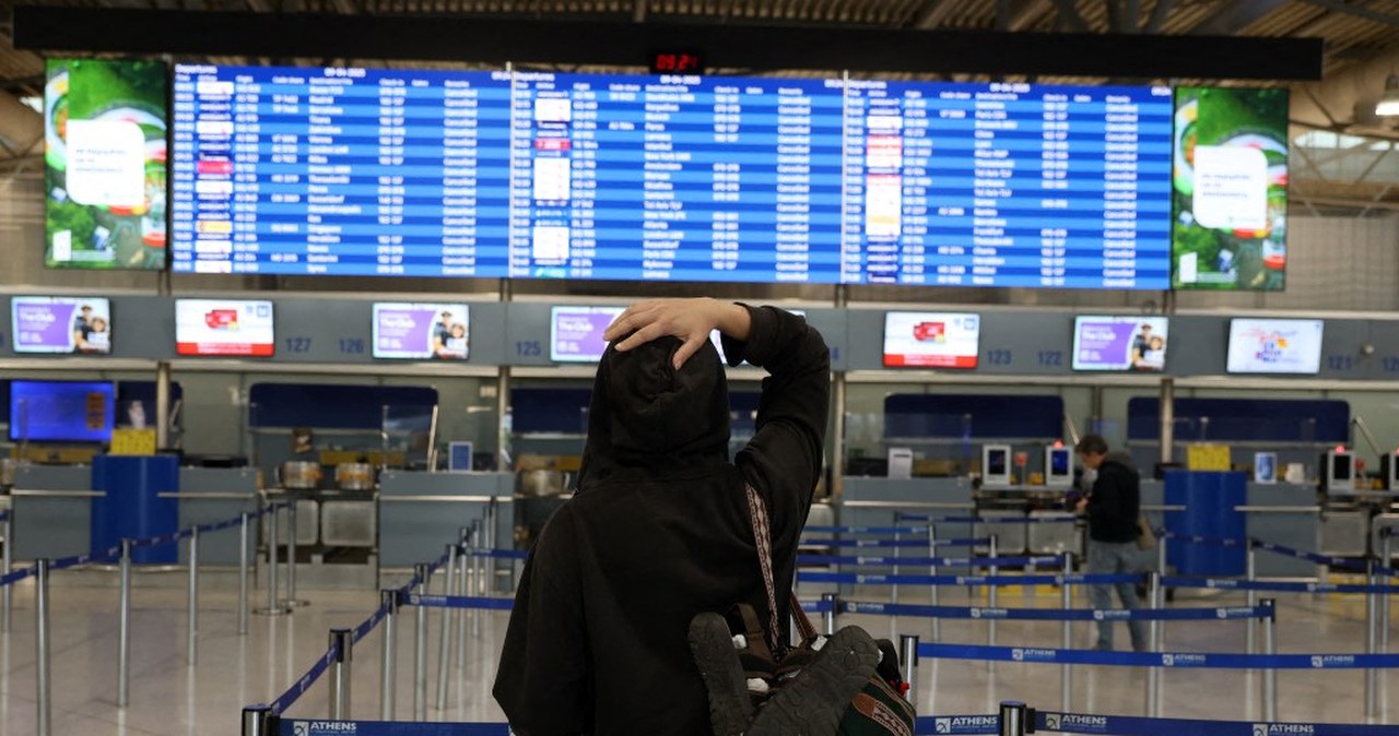 Paraliż lotnisk w całej Grecji, odwołane loty. "Nieokreślone problemy"