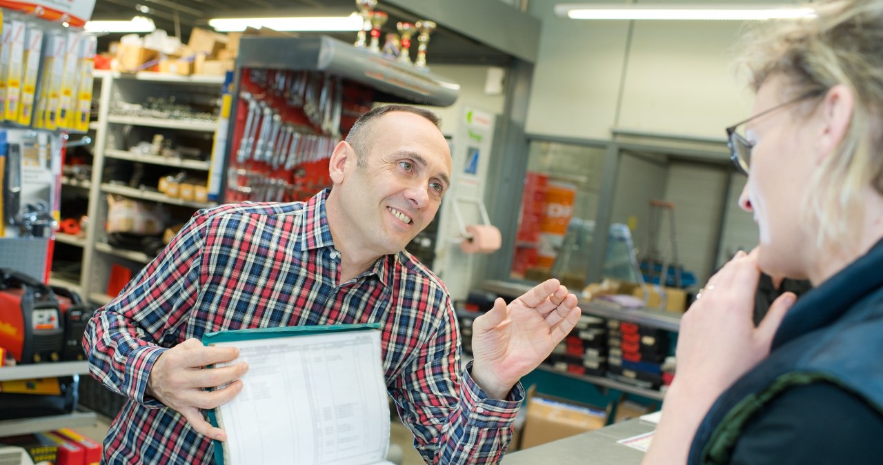 Nietrafiony zakup i problem przy kasie. Kiedy sklep może odmówić zwrotu?