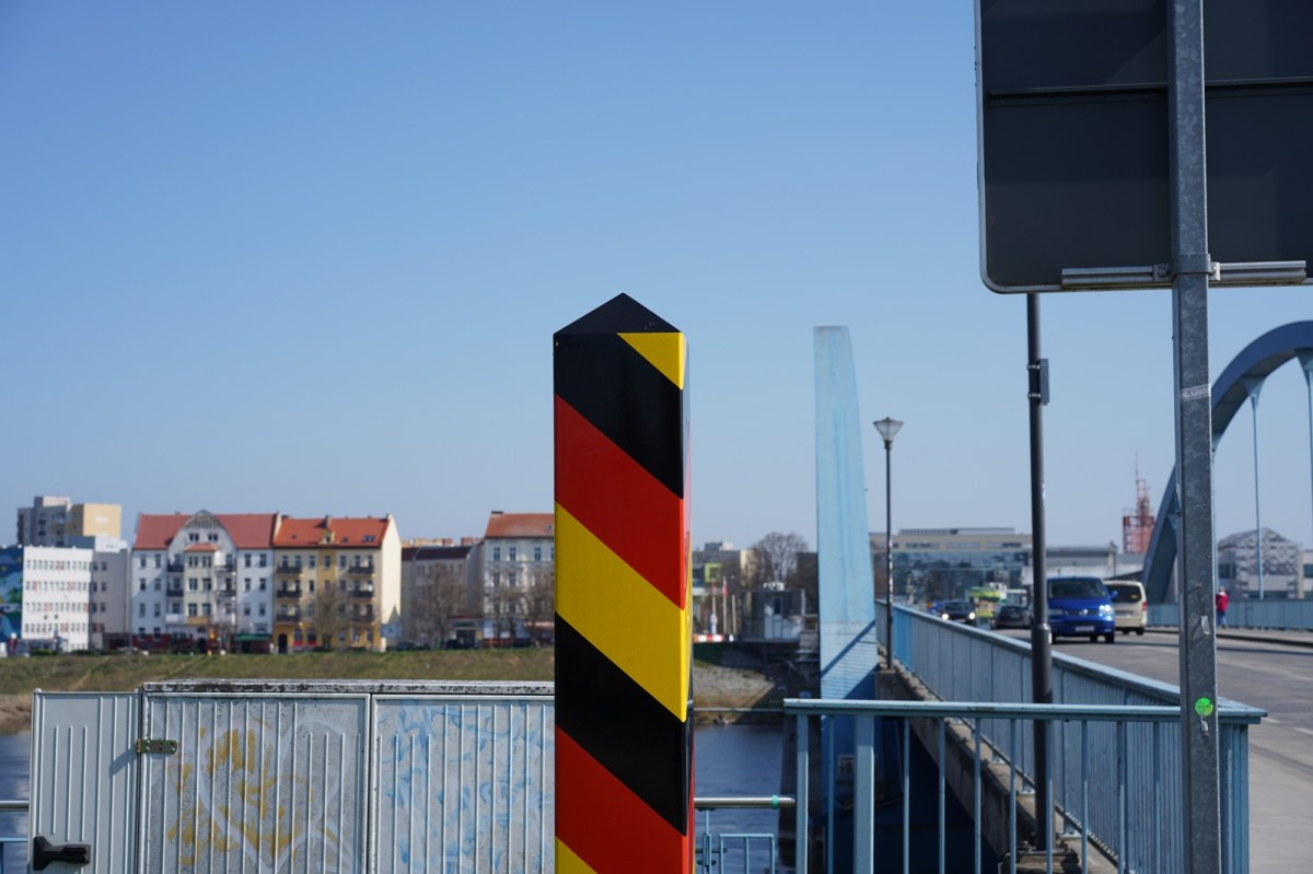 Historyczny zwrot w migracji. Polacy masowo opuszczają Niemcy