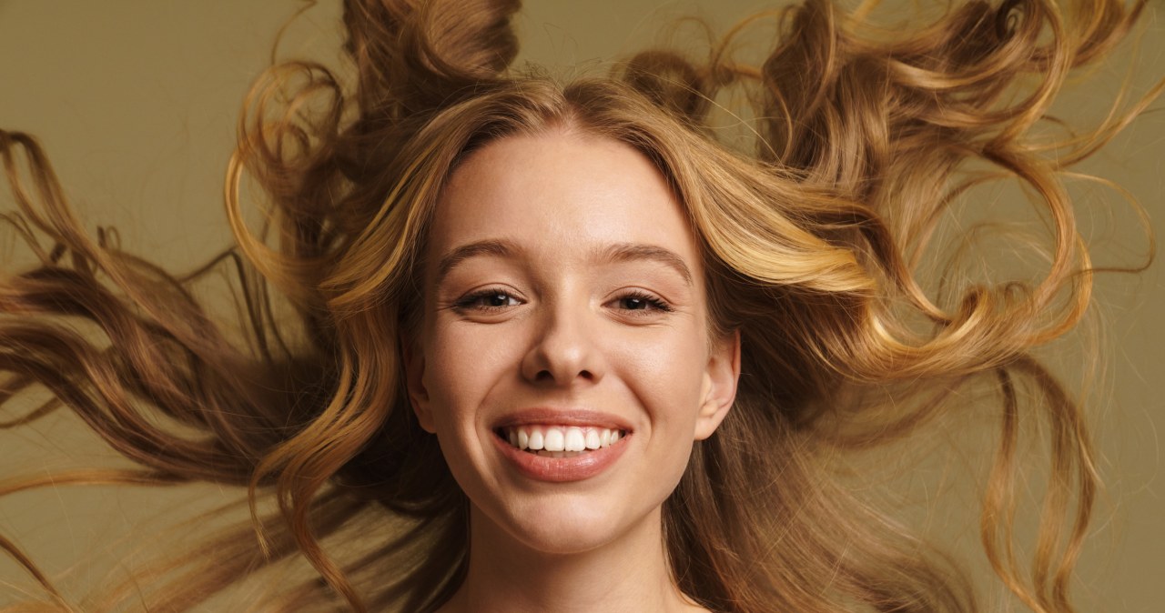 Gładka tafla zamiast potarganego puchu. Piekny efekt bez wizyty w salonie