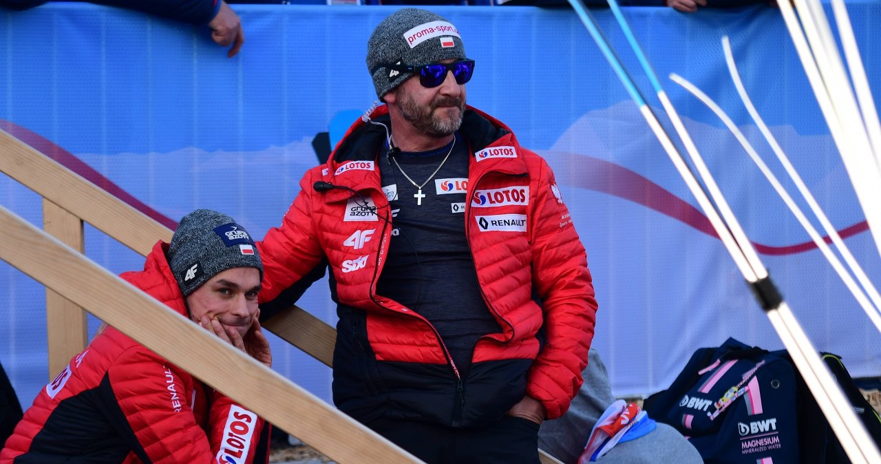 Pomagał polskim skoczkom wejść na szczyt. Znowu pojawił się na skoczni