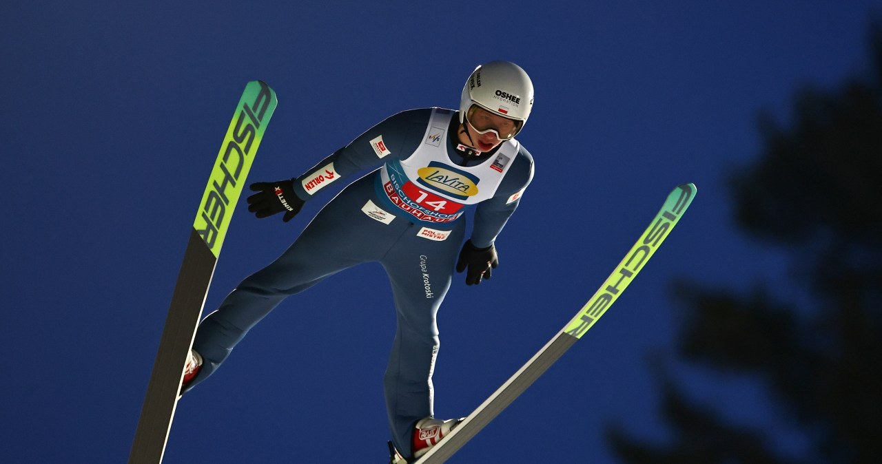 Tomasiak postraszył rywali, do tego świetny Kubacki. Będzie walka o podium