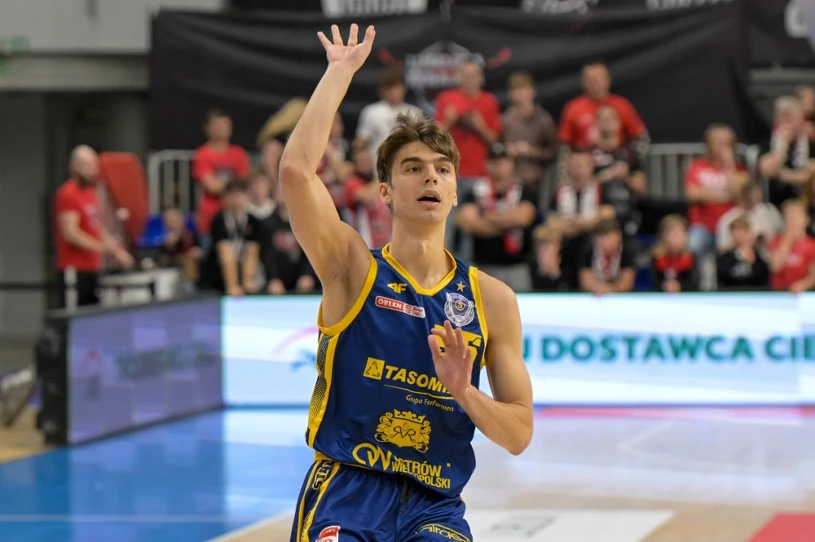 Syn legendy buduje pozycję w lidze. Latem… miał problem z pracą