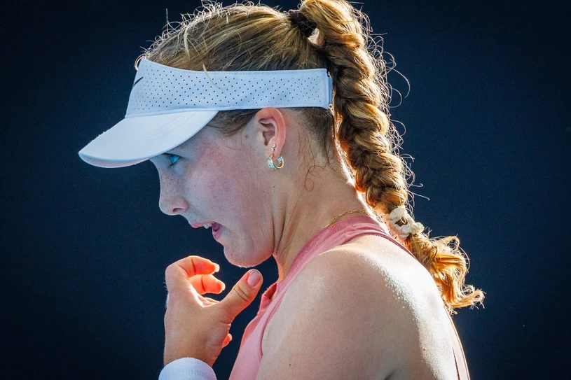 Niedowierzanie w Brisbane, 4:6 Andriejewej na starcie. Mistrzyni AO odpadła