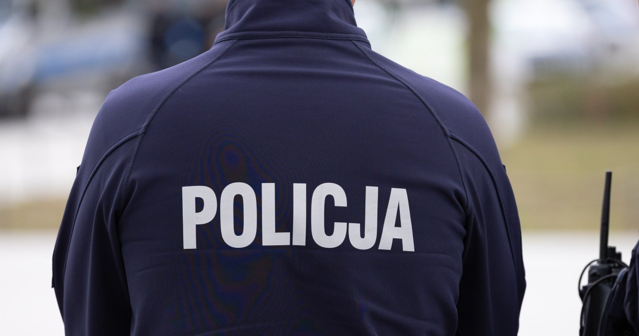 wiadomości,aktualności,Interia Skandal na komendzie. Dowódca aresztowany, miał wykorzystać policjantkę