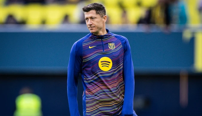 "Lewy" odesłany na ławkę, ale co padło o Polaku. Głośno po demolce "Barcy"