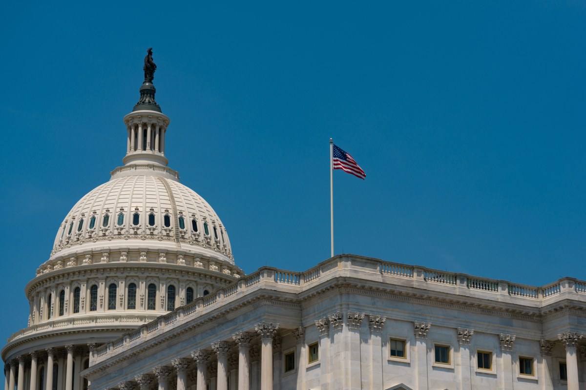 Media: Chiński wywiad włamał się do maili pracowników Kongresu USA