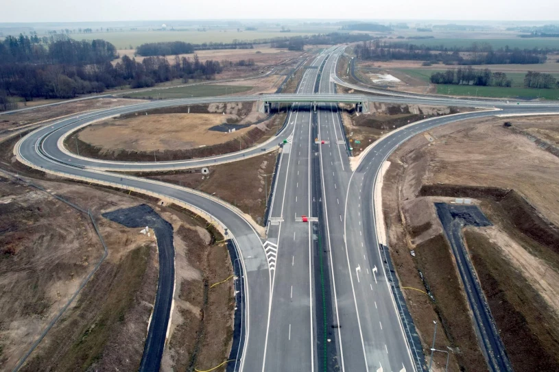 Ta polska autostrada ma 14 km i wciąż lśni nowością. Auta po niej nie jeżdżą