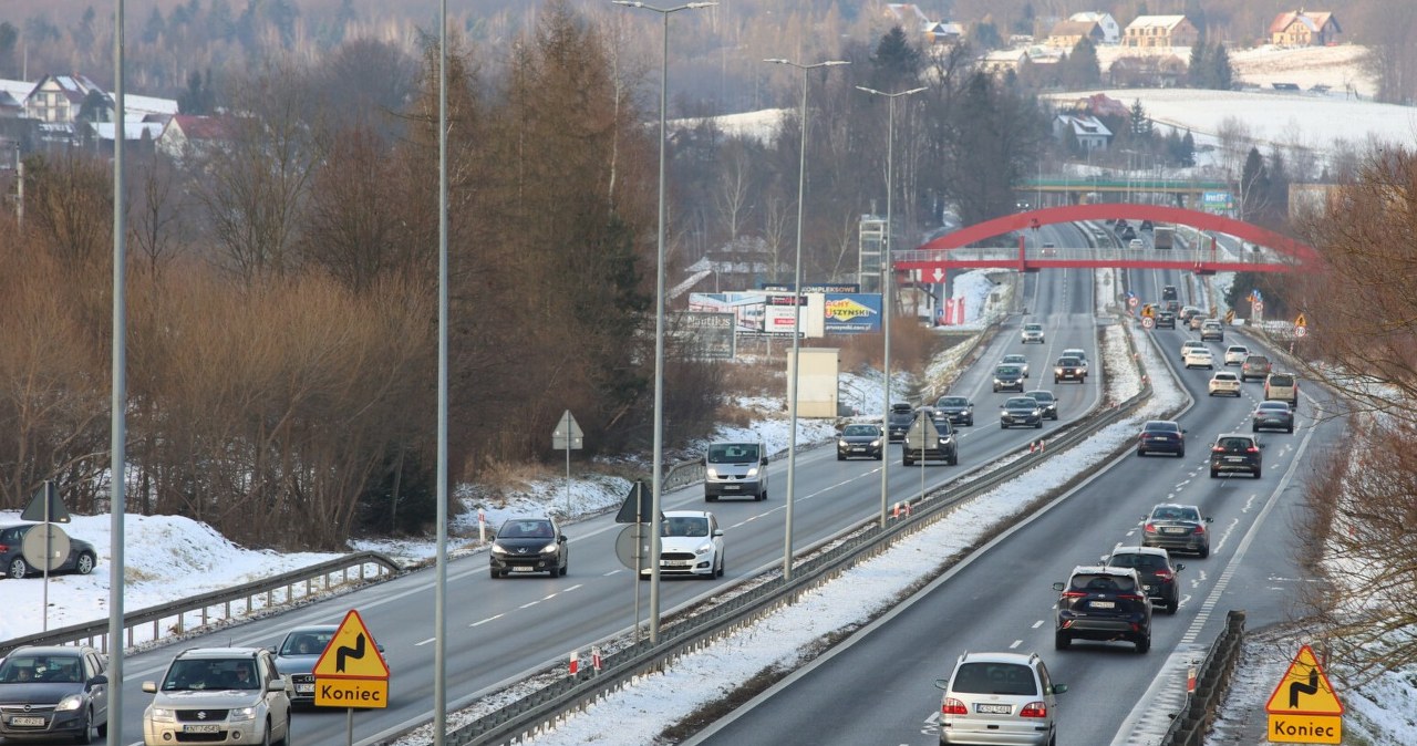 Za dużo zakrętów i 10 pasów. Czy Zakopianka stanie się drogą S7?