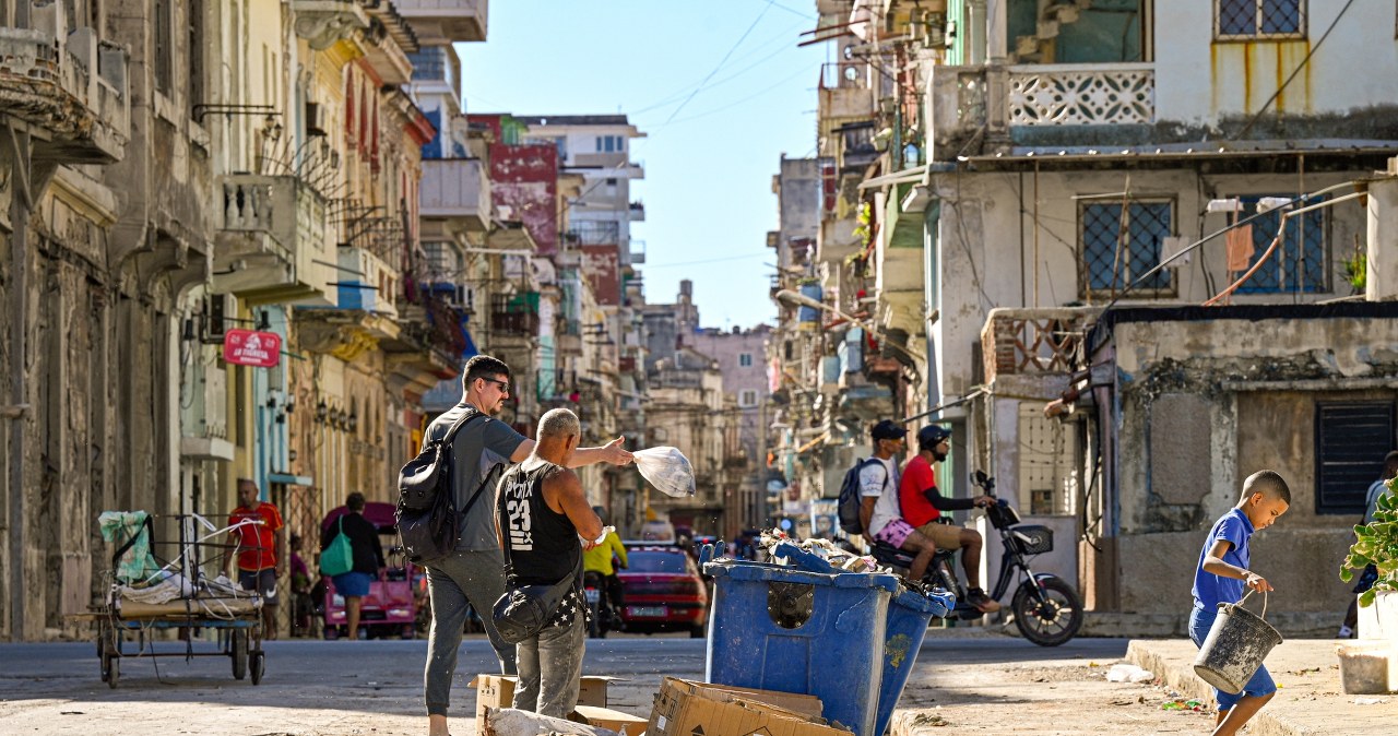 Załamał się sojusz. "Nic tu nie działa". Mieszkańcy wyspy w potrzasku