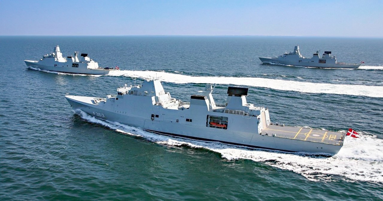 Mały kraj Europy u progu wojny z Rosją i Stanami Zjednoczonymi