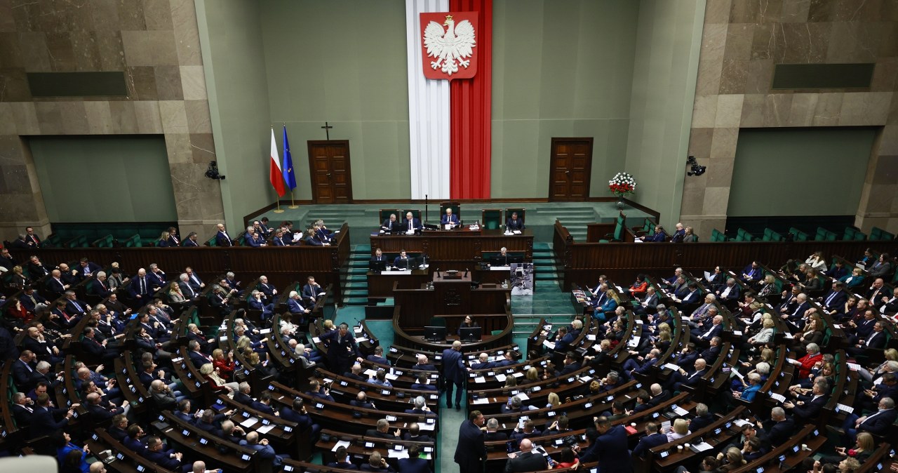 Duda zawetował, posłowie nie dają za wygraną. Wiadomo, co z językiem śląskim