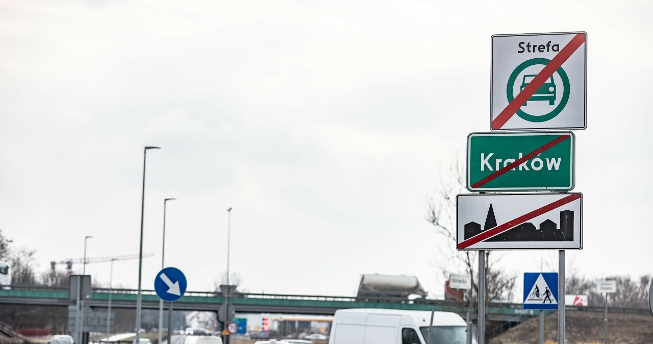 Dwie demonstracje przeciw SCT w Krakowie. Miasto nie ustępuje