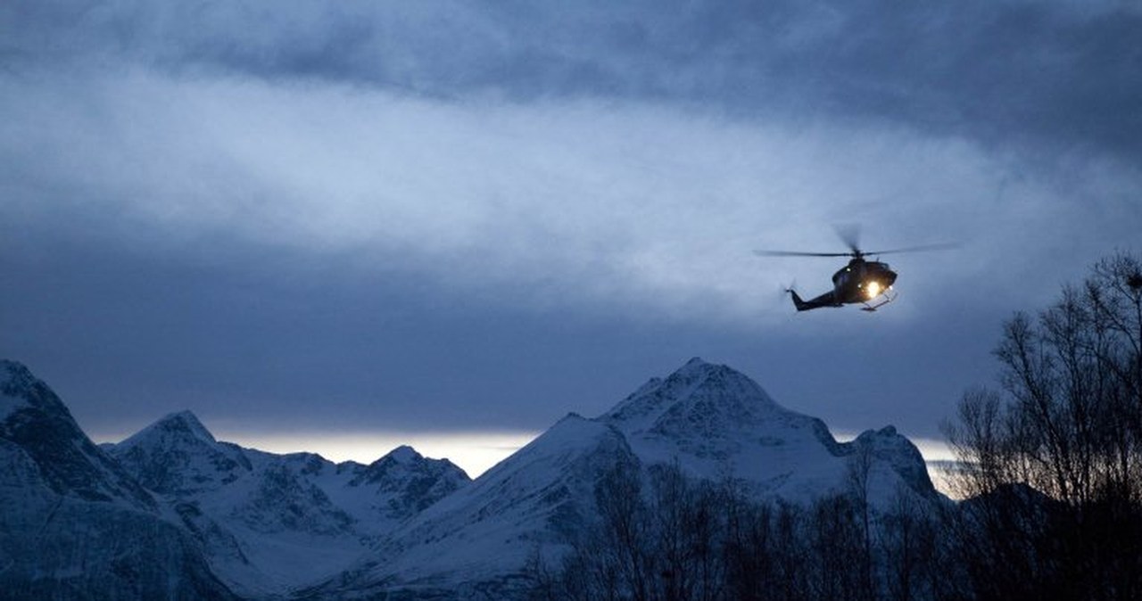 Polscy turyści utknęli w norweskich górach. Wezwano wojskowy śmigłowiec